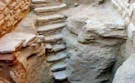 5,000-year-old stepwell found in Dholavira, said to be largest in India