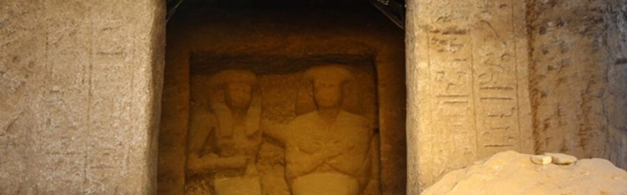 Archaeological project discovers 3,400-year-old family made out of sandstone in Egypt