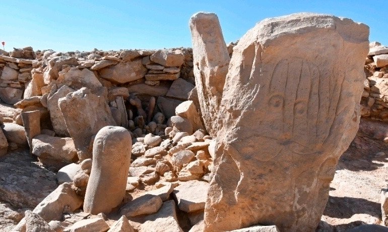 Archaeologists discover 9,000-year-old shrine in Jordanian desert